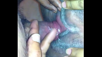 2 pussy rubbing dick