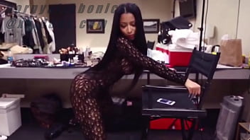 nicki minaj thong