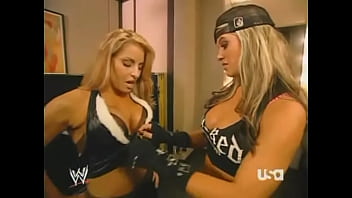 wwe diva ashley massaro