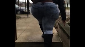 jeans walking candid