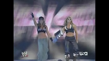 wwe lita vs trish