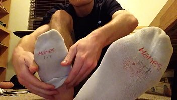 feet georgeos ass teen