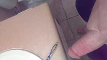 guy wanker for maid