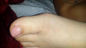 toe sucking sleep