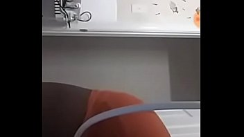 booty cleaning lady