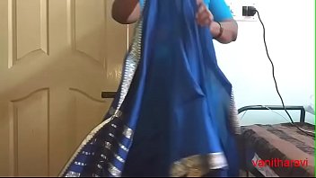 kerala aunty changing dress