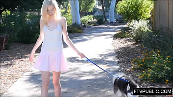eengirls upskirt dog