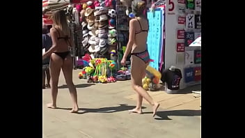 candid teen ass beach