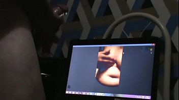 skype mature masturbates