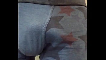 bulge pee xxx