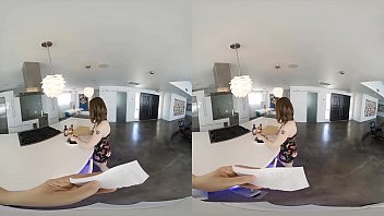 vr young girls