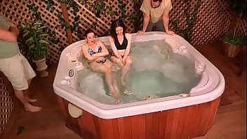 jacuzzi sister brother