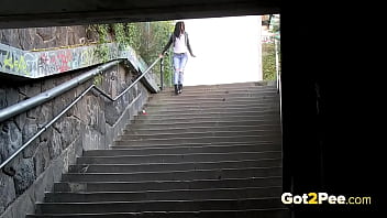 girl pee stairs