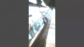 dress escalator