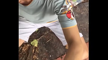 piss outdoor asian