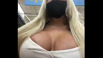 teen flash tits public