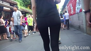 nylon teen legs candid
