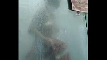 amateur wife out shower