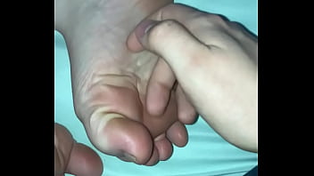 sleepy soles tickle