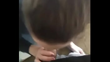homemade girlfriend suck cock