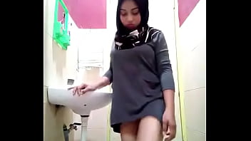 malaysian jilbab memantat