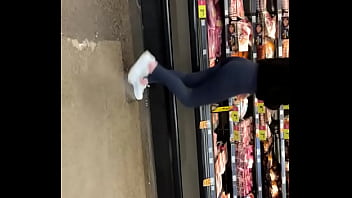 shopping leggings