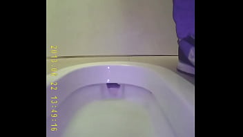 asian teen peeing