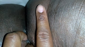 ebony bald pussy