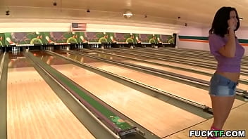 bowling rachel starr