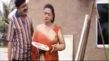 mallu aunty bathing