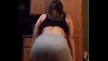 amateur pawg twerk