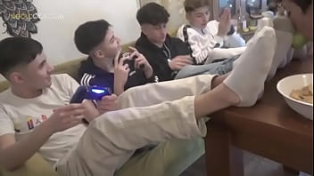 twink foot worship