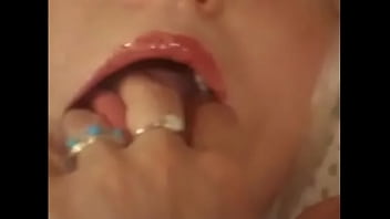 retro mouth cum