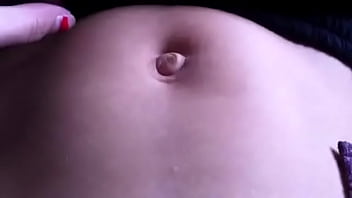 outie belly button play