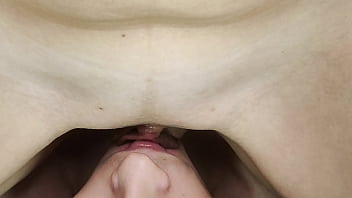 pulsing vulva