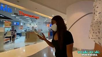 thai girl at mall