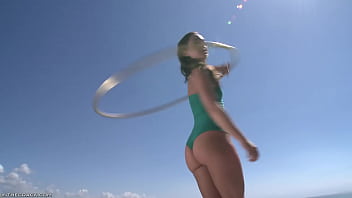 emi lacroix hula hoop