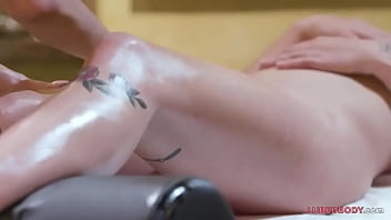 tits stunning massage hd