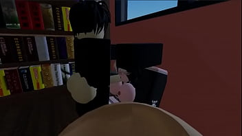 2 girls in the library