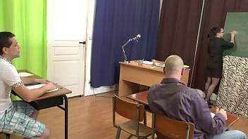 porno a scuola video