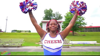 football player fucking cheerleader