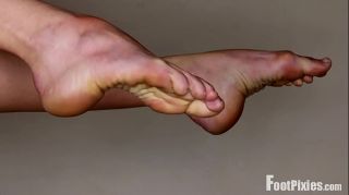 nude foot fetish