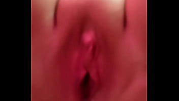 gape labia