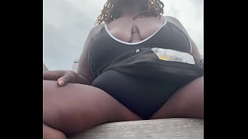 spyining slip beach