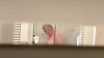 spying on yolanda showering