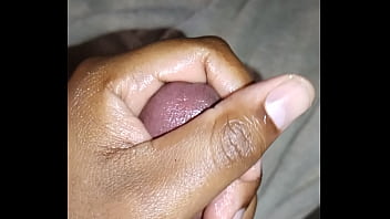 girl sees me cum