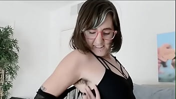 annika hairy