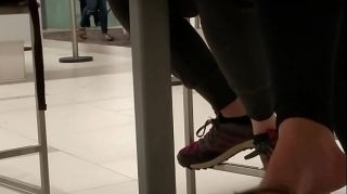 candid asian liabrary feet