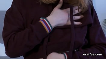 cutie rubbing