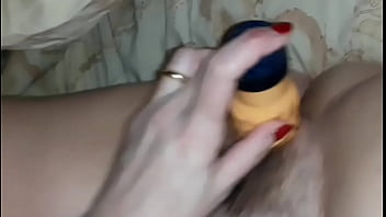 pussy cum with dildo